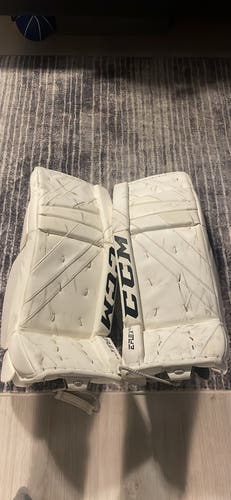 32" +1. CCM Eflex 5 Regular Goalie Full Set (Used)