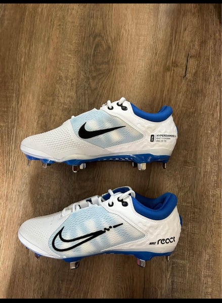 White Women's Size M 7.5 (W 8.5) Nike Metal (New)