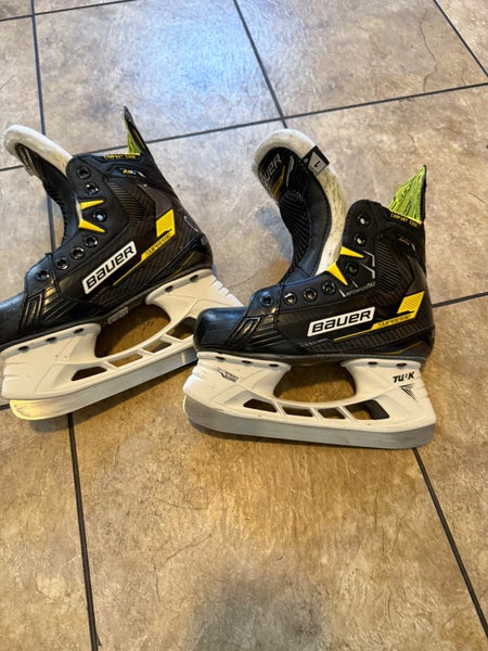 Bauer Supreme M4 Hockey Skates Regular Width Size 1 (Used)