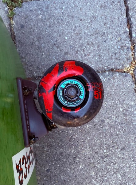 Skateboard Complet Permanent Vacation 8,75" Reconditionné - Camions Tensor, Roues Bones