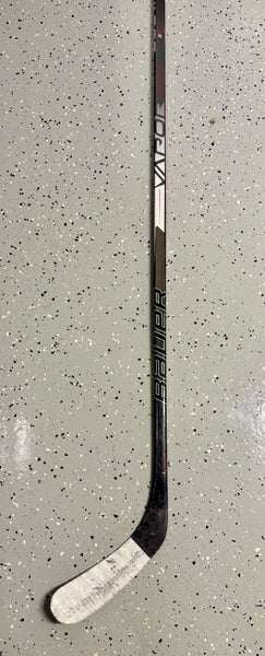Senior Bauer Vapor 3X Right Handed Hockey Stick P92 (Used)