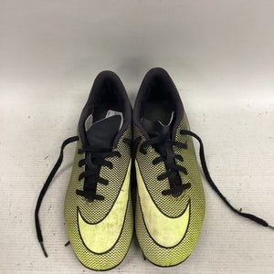 Used Nike Soccer Cleats Yellow Junior 05.5 11851-S000036655
