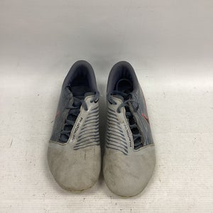 Used Nike Soccer Cleats Grey Junior 05.5 11851-S000036656