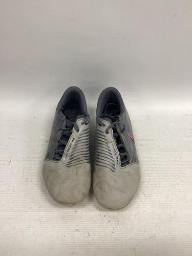 Used Nike Soccer Cleats Grey Junior 05.5 11851-S000036656