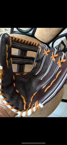Marucci Krewe Baseball Glove - see pic for size and condition
