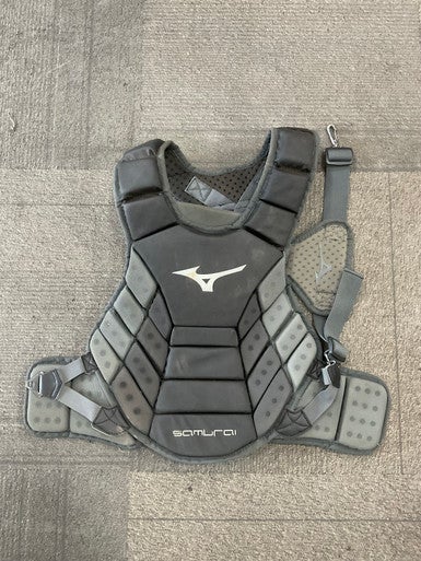 Used Mizuno SAMURAI Catchers Chest Protector Black Adult 11614-S000220025