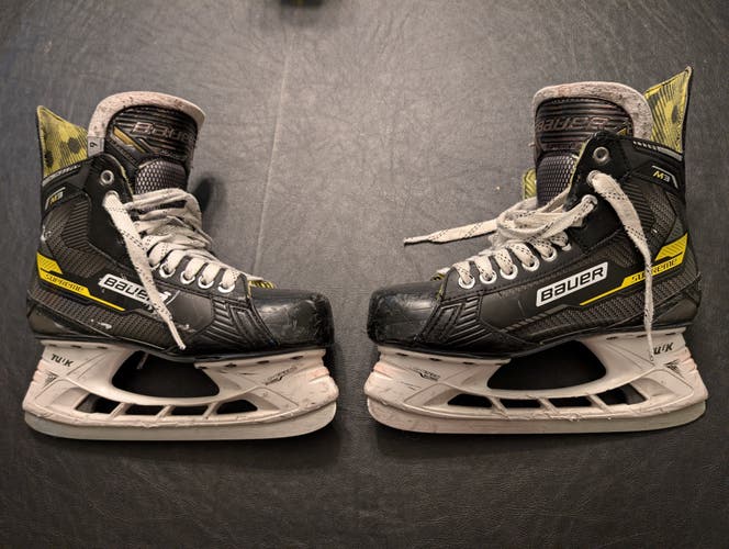 2022 Bauer Supreme M3 Hockey Skates 6 (Used)