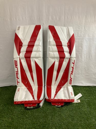 White 33" Senior True Catalyst 7X3 Goalie Leg Pads (Used)