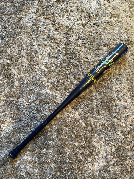 2025 Combat MFG Spec A1 Alloy BBCOR Certified Bat (-3) 30 oz 33" (New)