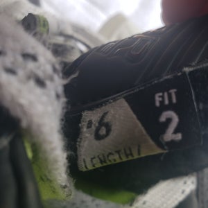 Bauer Elite Hockey Goalie Skates 6 (Used)