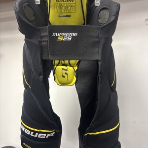 Senior Size Small Bauer Supreme S29 Ice Hockey Girdle Pants