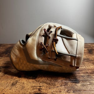 Rawlings REV1X RH Infield Baseball Glove 11.75" (Used)