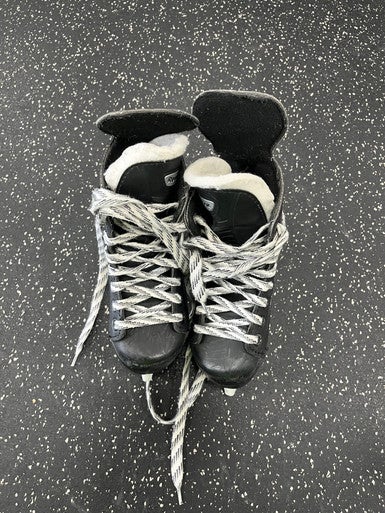 Used Reebok 5K PERFORMANCE Youth Hockey Skate Youth 13.0 11849-S000030923