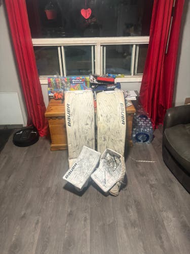 35" 2020 Bauer Ultrasonic Regular Goalie Full Set (Used)