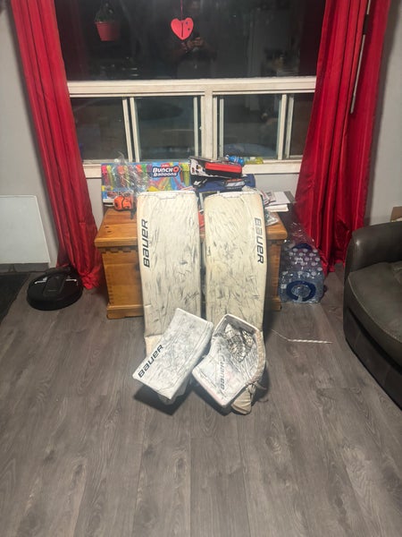 35" 2020 Bauer Ultrasonic Regular Goalie Full Set (Used)