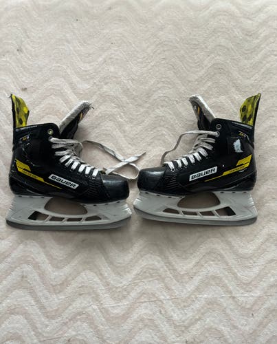 Bauer Supreme M3 Hockey Skates 7 (Used)
