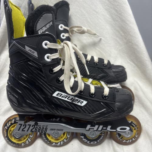 Junior Size 4 Bauer RS Inline Skates Rollerblades. Excellent Condition.