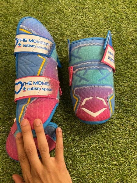 EvoShield Elbow Guard Batter's Leg/Elbow Protection (Used) Autism Speaks