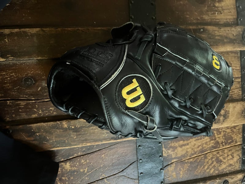 Wilson Conform A195 Greg Maddux Model