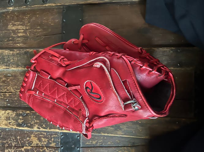 Rawlings Heart of the Hide RH Pitcher's Baseball Glove 12" (Used)