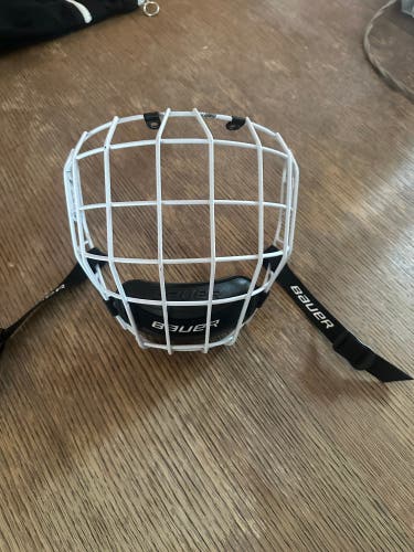 Medium Bauer Profile II Facemask (Used)