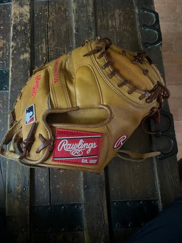Rawlings Heart of the Hide RH Catcher's Baseball Glove 33" (Used)