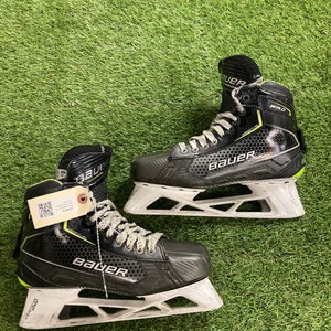 Senior Bauer Pro Hockey Goalie Skates 8.5 (Used)
