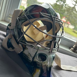 Intermediate Medium Bauer NME3 Goalie Mask Pro Stock (New)
