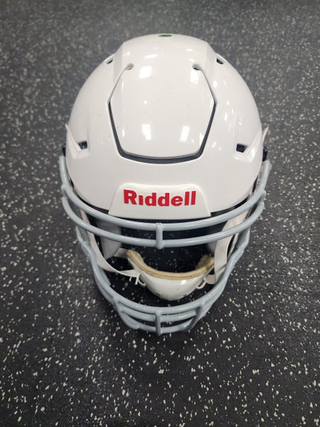 Used 2024 Riddell SPEEDFLEX YOUTH FB Helmet White MD 11849-S000030550