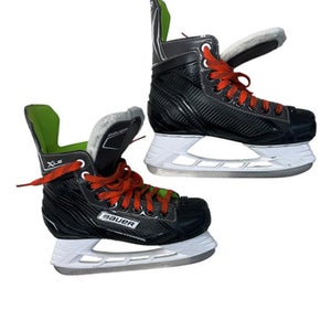 Used Bauer XLS Intermediate Hockey Skate Black Intermediate 5.0 11835-S000197696