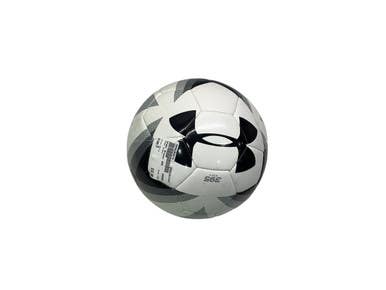 Used Under Armour 395 All Size Soccer Ball White 5 11347-S000253570