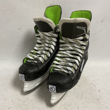 Used Bauer XLS Junior Hockey Skate Junior 05 11855-S000189794