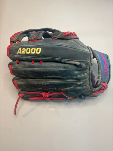 2019 Wilson A2000 RH Outfield Baseball Glove 12.75" (Used)
