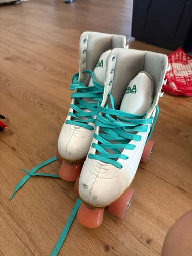 Impala Roller Skates W7 (Used)