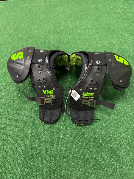 XS Youth Schutt Y Flex 4.0 Youth Shoulder Pads (Used)