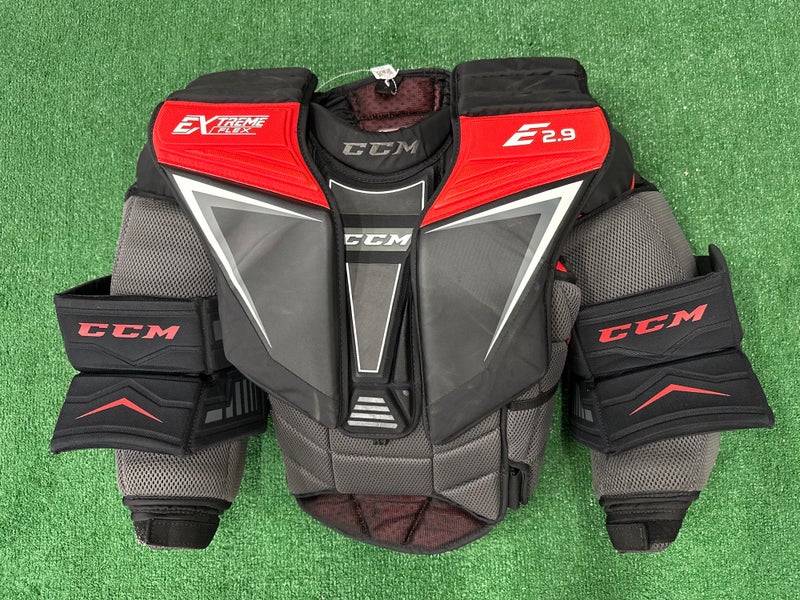 Senior Small CCM eflex 2.9 Goalie Chest Protector (Used)