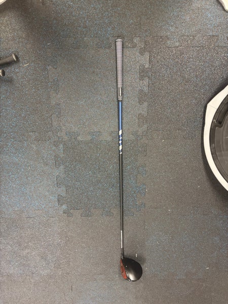Unisex 2023 TaylorMade Left Hand Driver Stiff Flex 9 Loft (Used)
