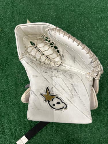 White Intermediate Brian's G-Netik Pro 3 Goalie Gloves & Blockers Regular (Used)