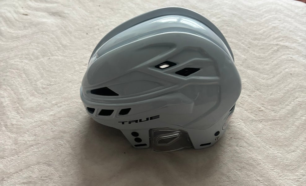 Small True Dynamic 9 Helmet (Used)
