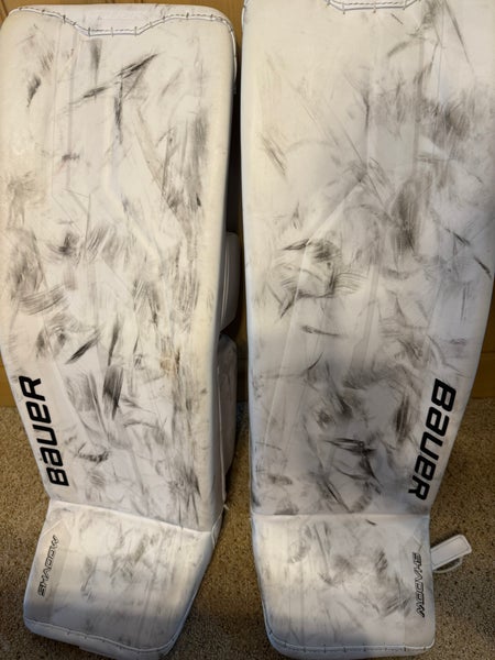 XL Bauer Supreme Shadow Goalie Leg Pads (Used)