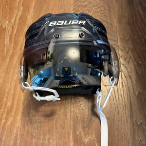 Medium Bauer Re-Akt 150 Helmet Pro Stock (Used)