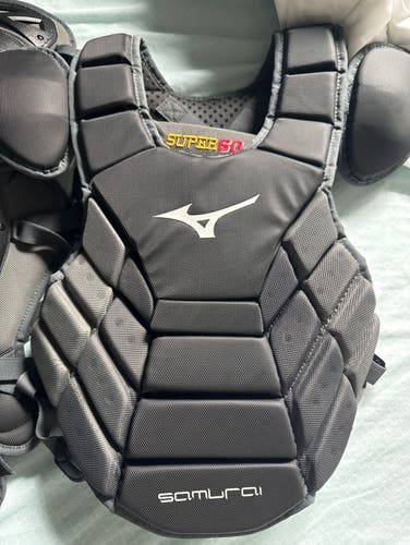Mizuno Samurai Catcher's Set (New)