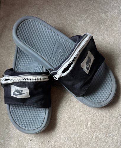 Nike Fanny Pack Slide’s