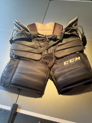 Large CCM Premier Goalie Pants (Used)