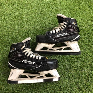 Intermediate Bauer Supreme 1S Hockey Goalie Skates Regular Width 6.5 (Used)