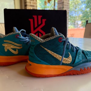 Nike Kyrie 7 Concepts Basketball Shoe