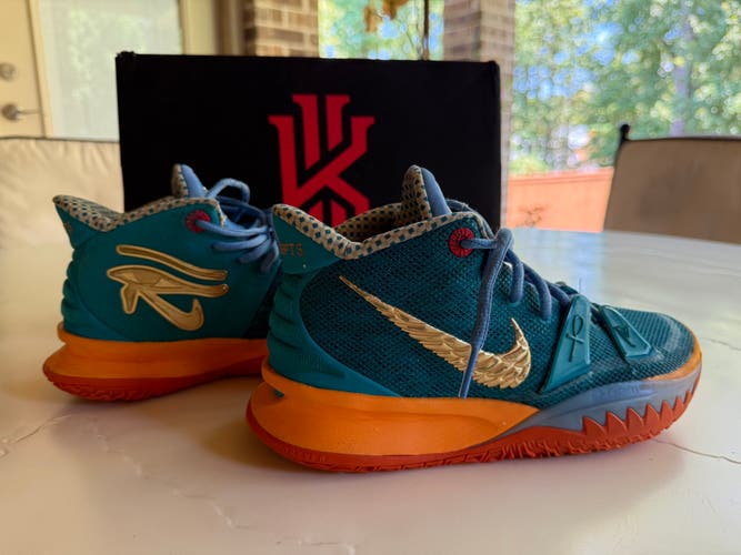 Nike Kyrie 7 Concepts Basketball Shoe