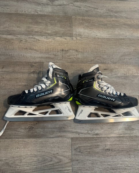 Bauer Hockey Skates 8 (Used)
