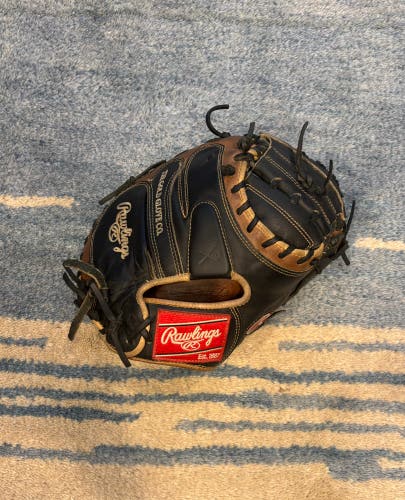 2024 Rawlings Heart of the Hide RH Catcher's Baseball Glove 33" (Used)