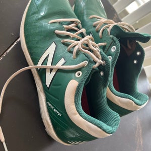 Green Men's Size M 8.5 (W 9.5) Adult New Balance Low Top (Used)